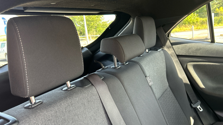 Toyota Yaris Cross 1.5 Hybrid Design 5dr CVT Hybrid Estate